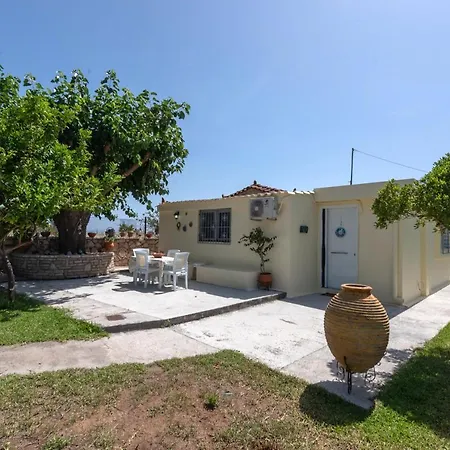 Cosy, Sunny And Relaxing Beach House * Analipsis (Messinia)