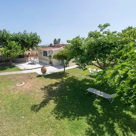 Дом отдыха Cosy, Sunny And Relaxing Beach House Analipsis (Messinia)